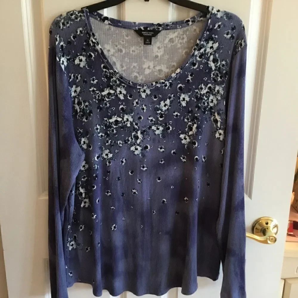 Women’s Size XL Simply Vera by Vera Wang Long Sleeve Knit Shirt